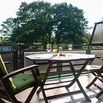 Haus Am Zoo Hotel 3*