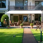 Haus Am Zoo Hotel